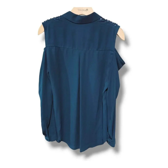 Candie’s Women’s Blue Cold Shoulder Button-Down Blouse Sz Medium - Picture 3 of 7